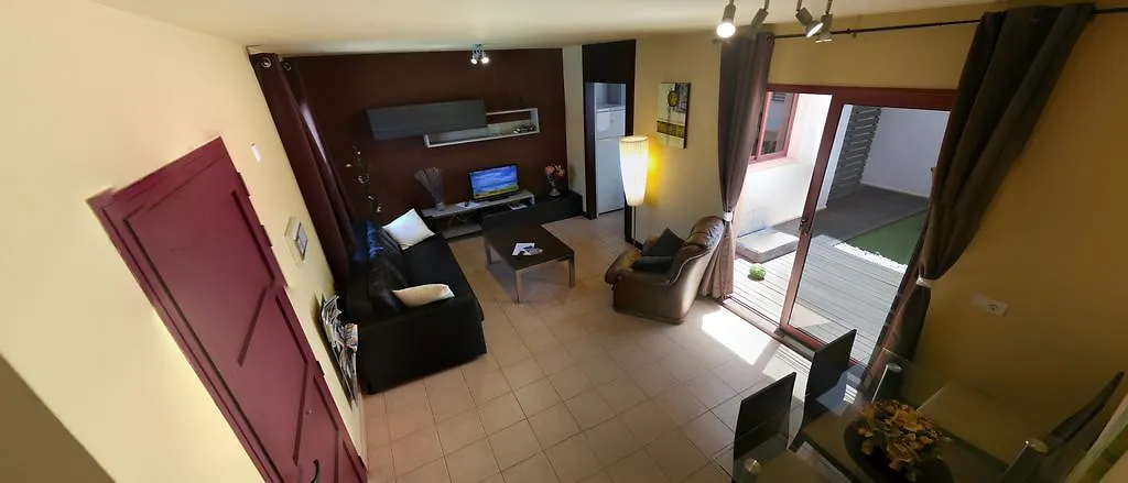 Residential Majada Apartments プエルト・デル・ロサリオ 別荘